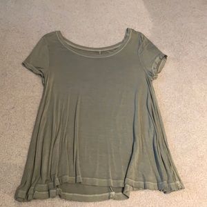 Short sleeve top